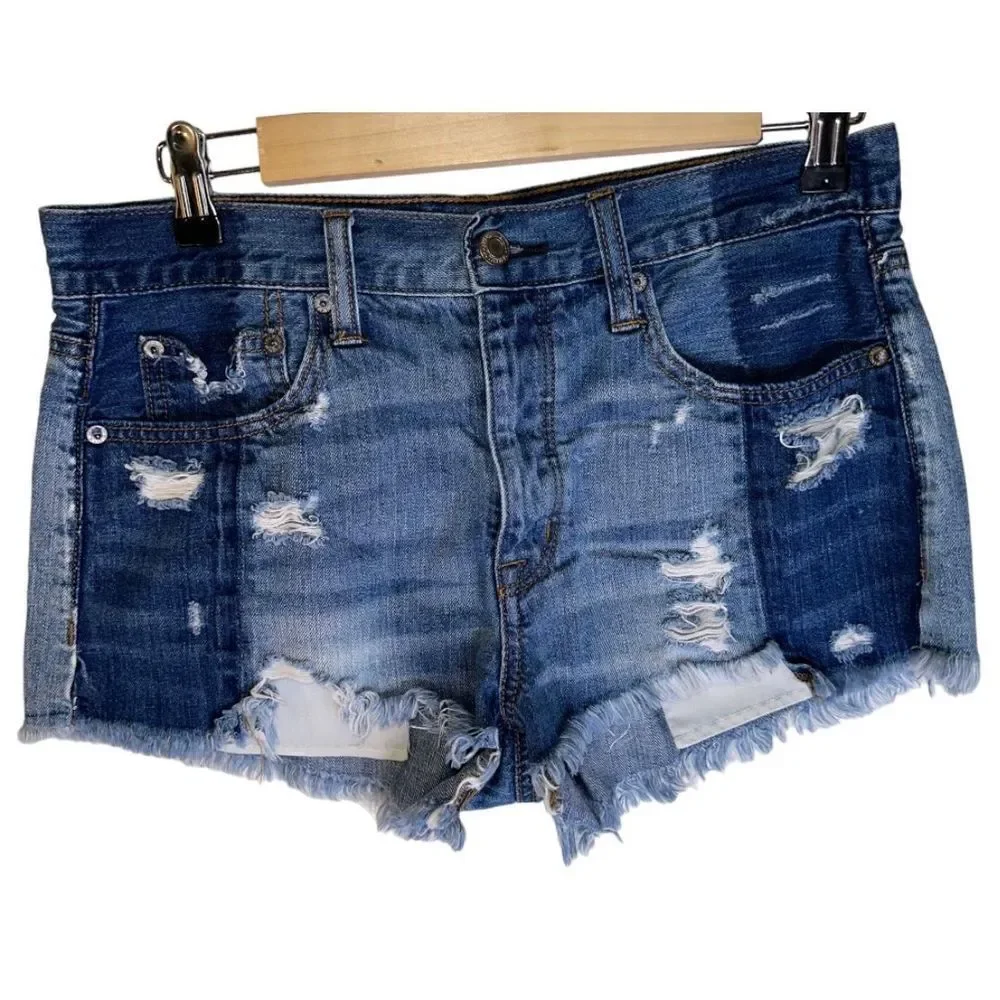 American Eagle Size 6 Vintage HiRise Festival Frayed Hem Distressed Denim Shorts